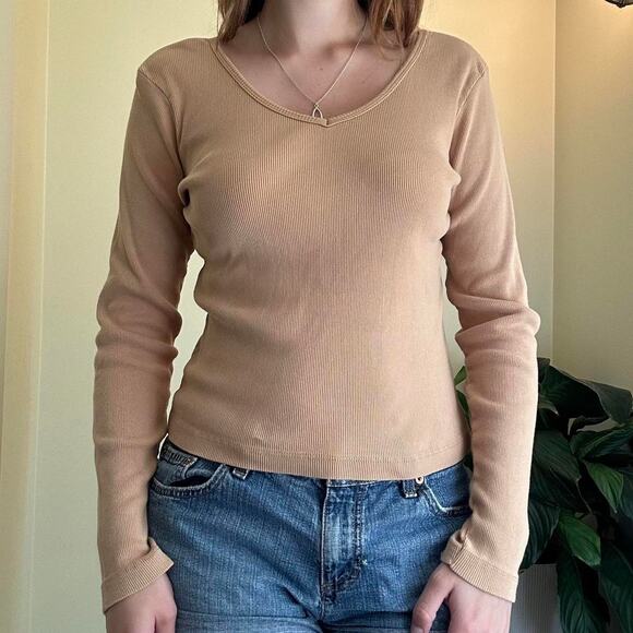 Newport News Tan ribbed cotton long sleeve top size medium - Picture 3 of 6